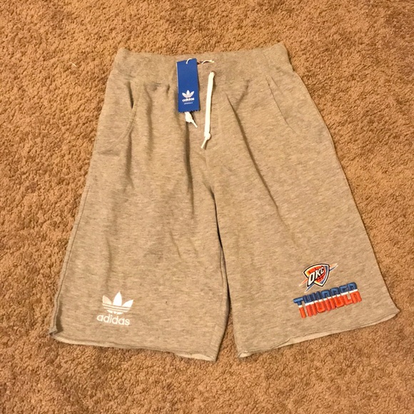 NWT OKC Thunder Adidas Terry Gym Shorts Size S - Picture 1 of 3